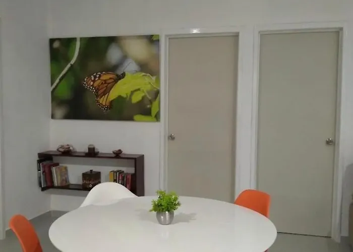 2 Bed 2 Bath Condo, Steps From The Apartment *